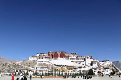 拉薩旅游業啟動新引擎 旅行社服務網點創新招徠模式